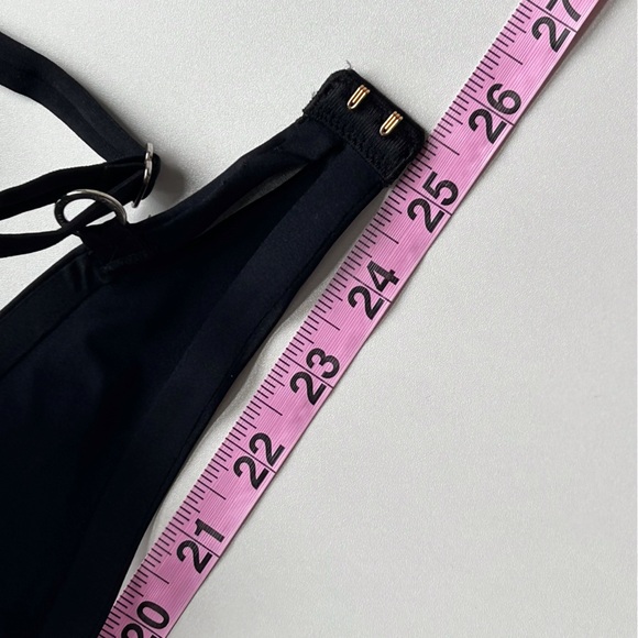 2 BRA SET Victoria’s Secret Very Sexy in Black and La Senza Beyond Cleav… - Picture 16 of 16